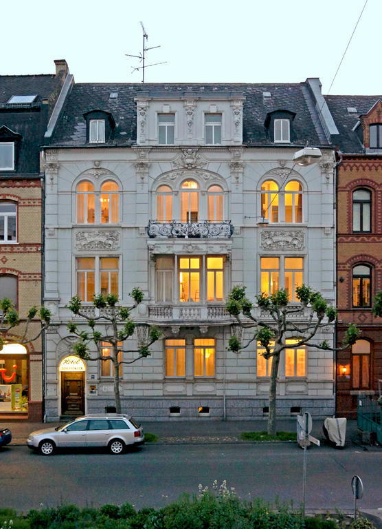Hotel Zum Scheppen Eck Wiesbaden Dış mekan fotoğraf